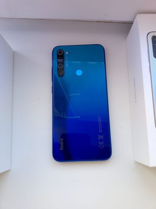 Продам телефон Редми нот 8 б/у отличном состояни