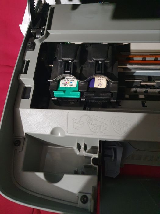 Принтер HP PSC 1613
Нет шнура. Нет возможности провер