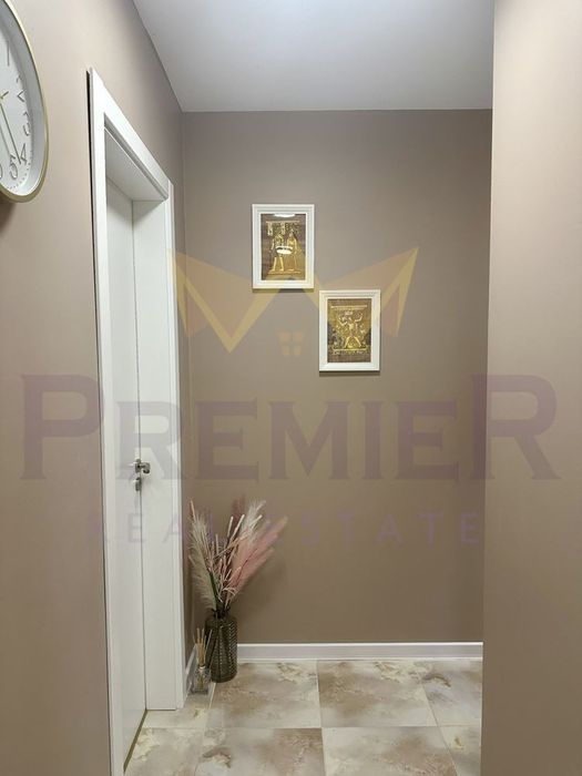 Дава се под наем Двустаен апартамент в Варна, Младост 1 - 65 кв.м за 612 € - Снимка #11