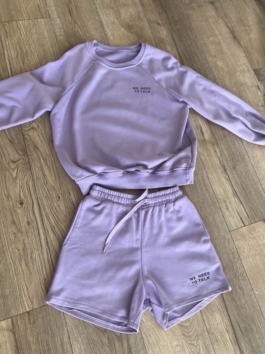 Костюм с шортами