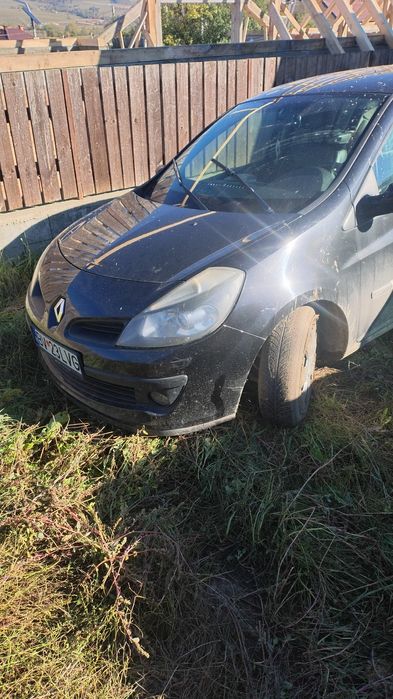 Renault Clio 3 an 2008 acte la zi