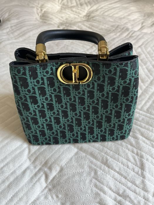 Продаю сумку в хорошем состоянии