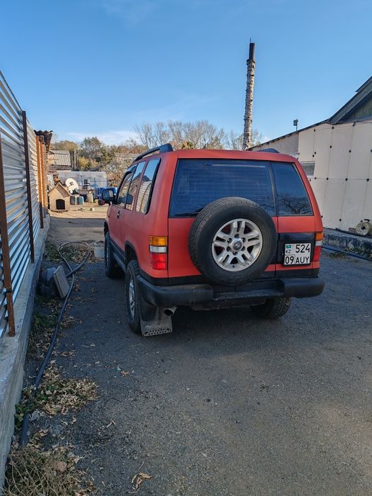 Продам Исузу Бигхорн