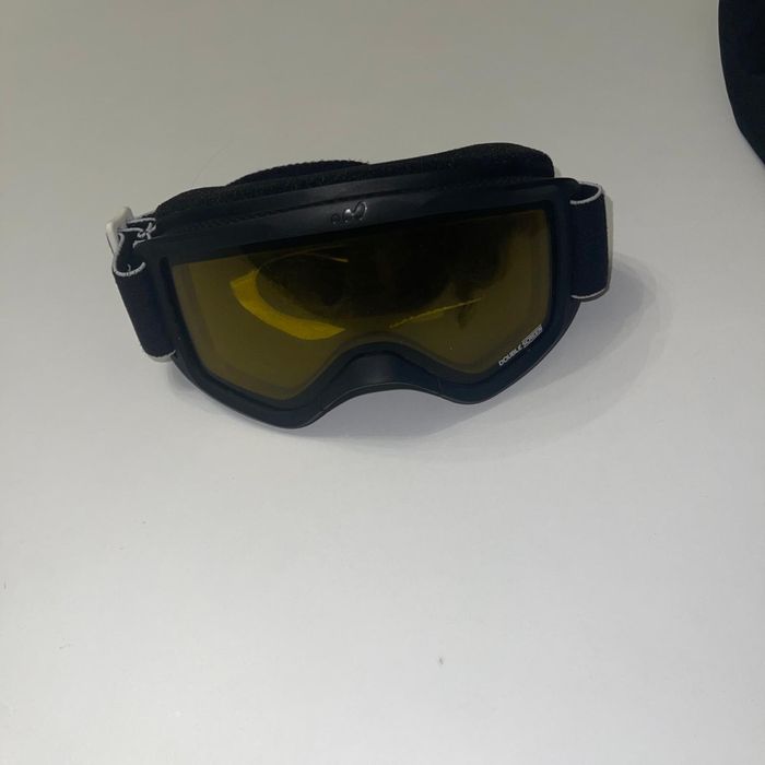 Casca schi si ochelari