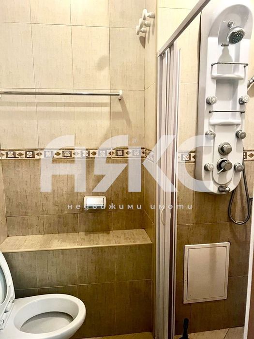 Тристаен обзаведен апартамент в кв. Бъкстон