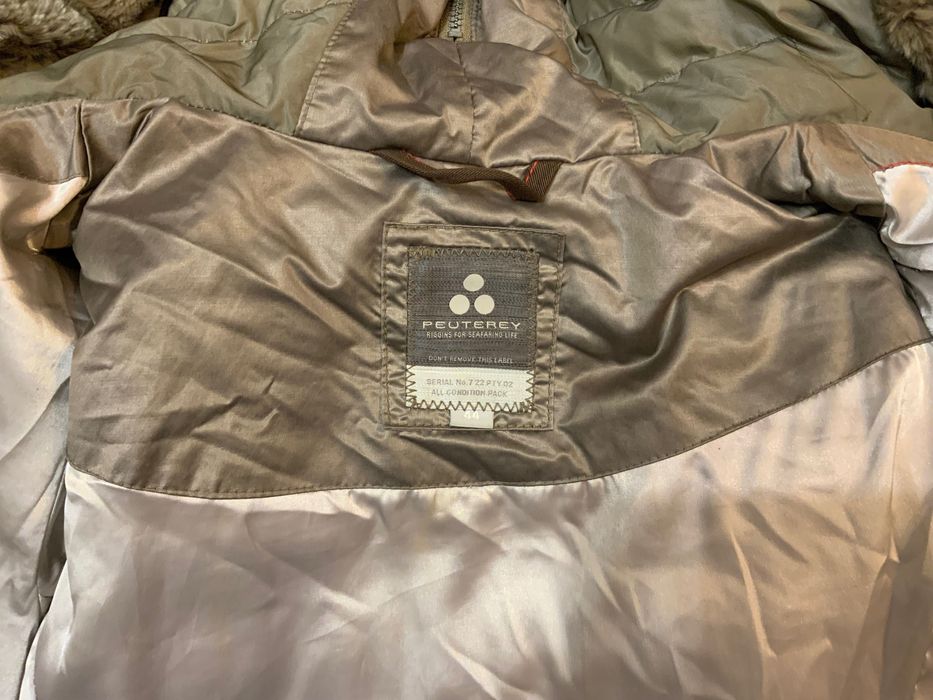 Peuterey-оригинално пухено яке,гъши пух 38с-40 м