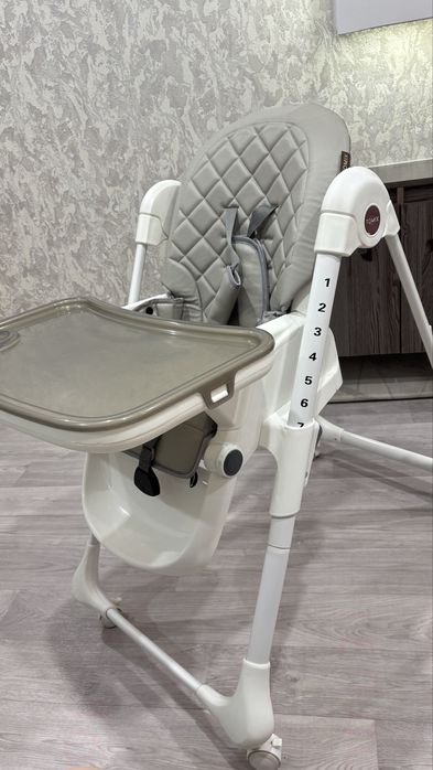 Продам детский стульчик для кормления