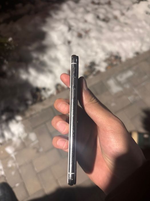 Айфон хс 256гб не лагает