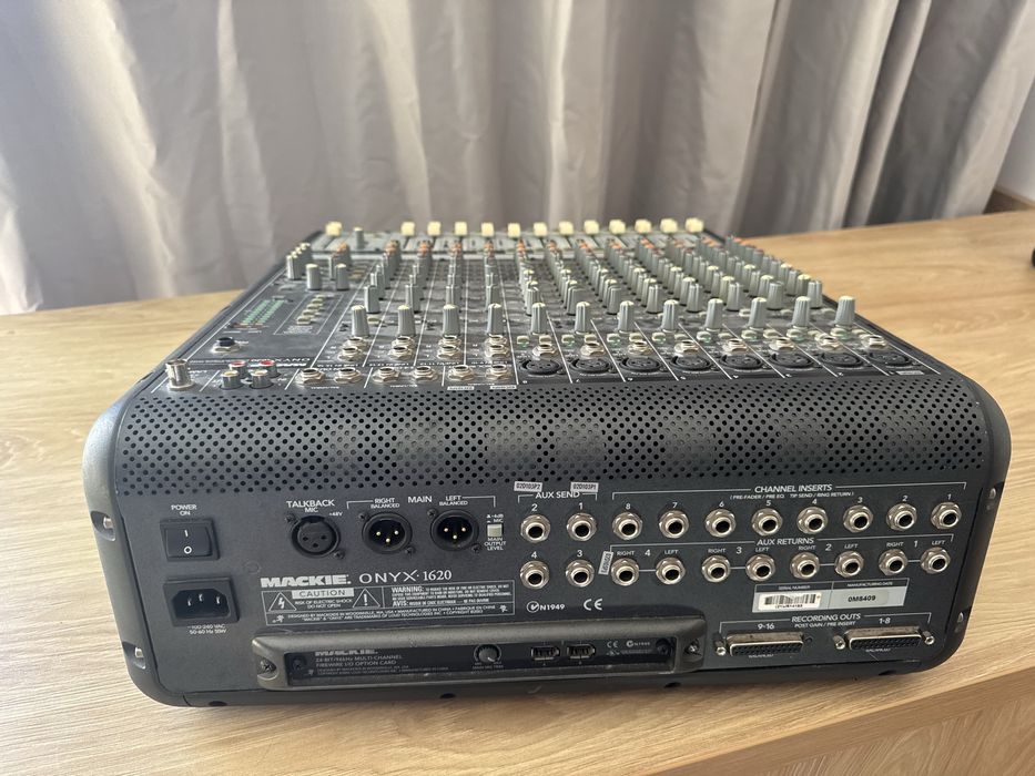 Mixer Mackie Onyx 1620