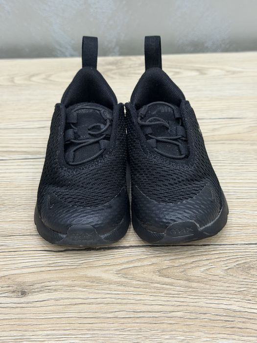 Маратонки за момче Nike