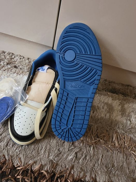 Adidași Nike mărimea 36