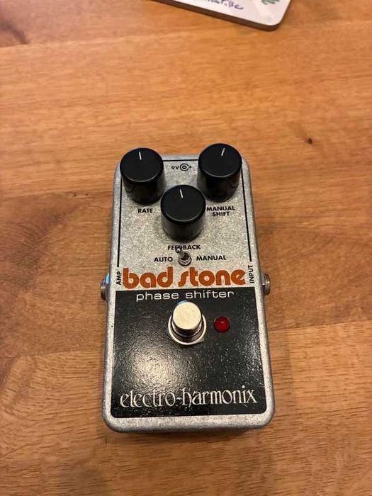 Pedala phaser Electro-Harmonix Bad Stone