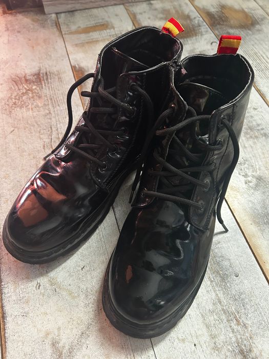 Маркови удобни обувки