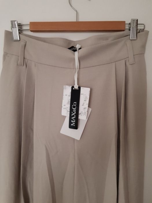 Pantaloni Max&Co marimea M-L