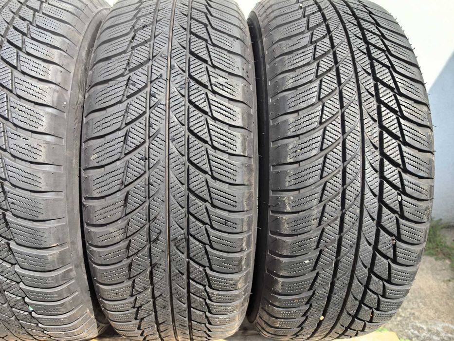 225/55/17 Бриджстоун ДОТ 2018 г - РЪн Флат