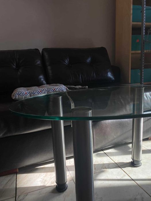 Комплект маса за хол с 4 стола