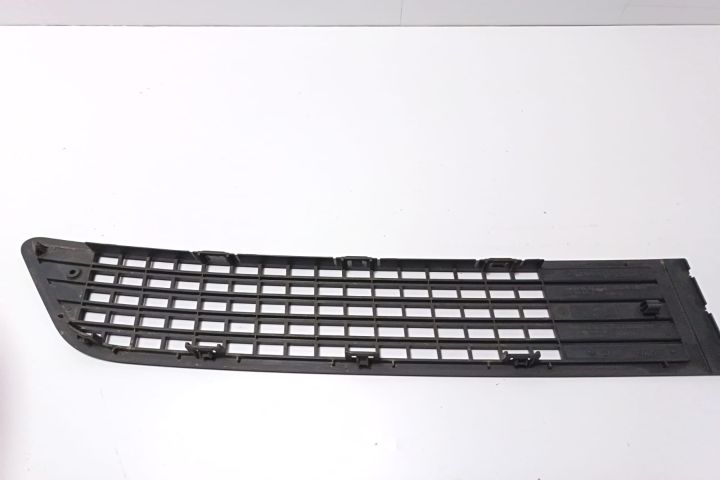 Grila capota  2E1864877C Volkswagen VW Crafter prima generatie