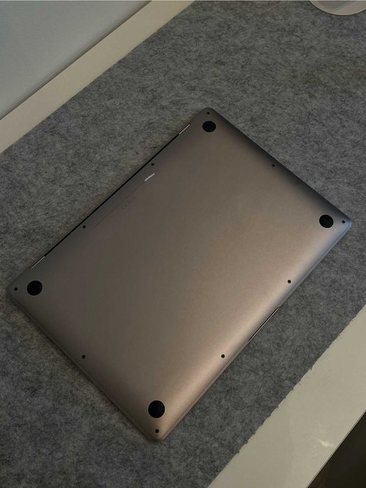 MacBook Air 2020 идеальный 256GB