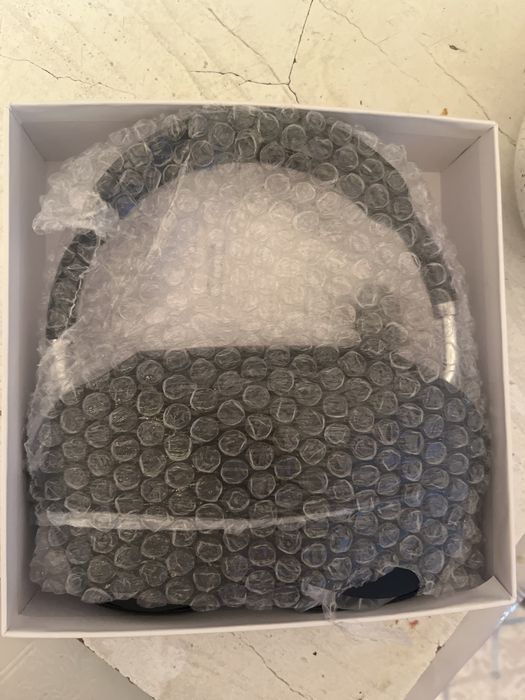 AirPods Max with Smart Case