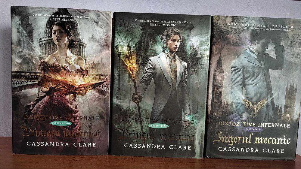 Cassandra Clare - Dispozitive infernale (3 titluri)