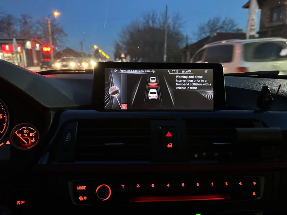 BMW 330 xDrive Sport+