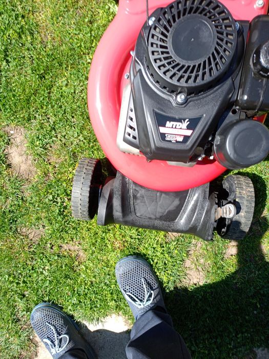 Моторна косачка MTD HONDA от Швейцария