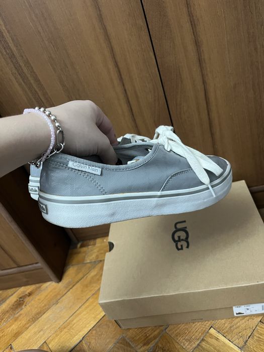 Pantofi Calvin Klein marimea 40