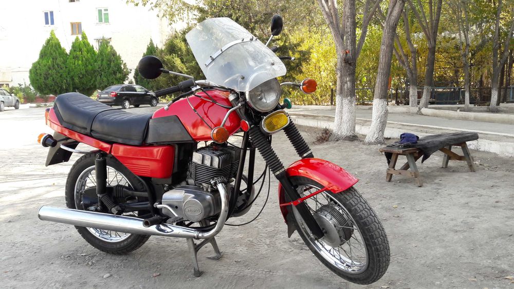 Jawa 350 Classic