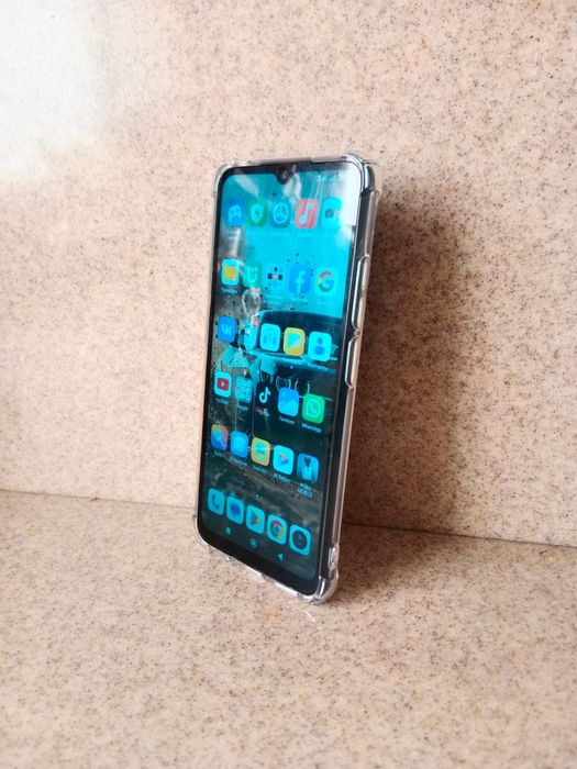 Xiaomi Redmi 12C (8/128) в идеале