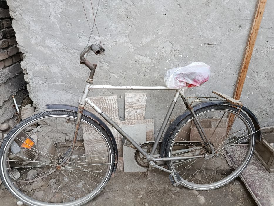 Velosiped razmeri 28 holati ōrtacha haydap yuripmiz puliga arziydi