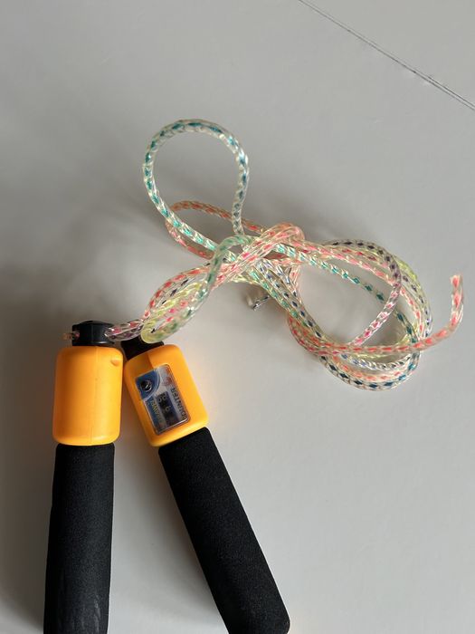 Coarda de sărit cu counter timer