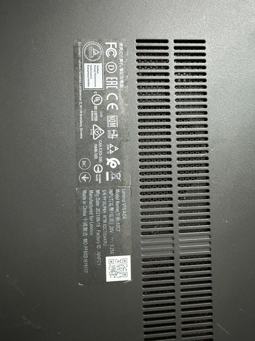 ПРОДАМ Ноутбук Lenovo IdeaPad V15