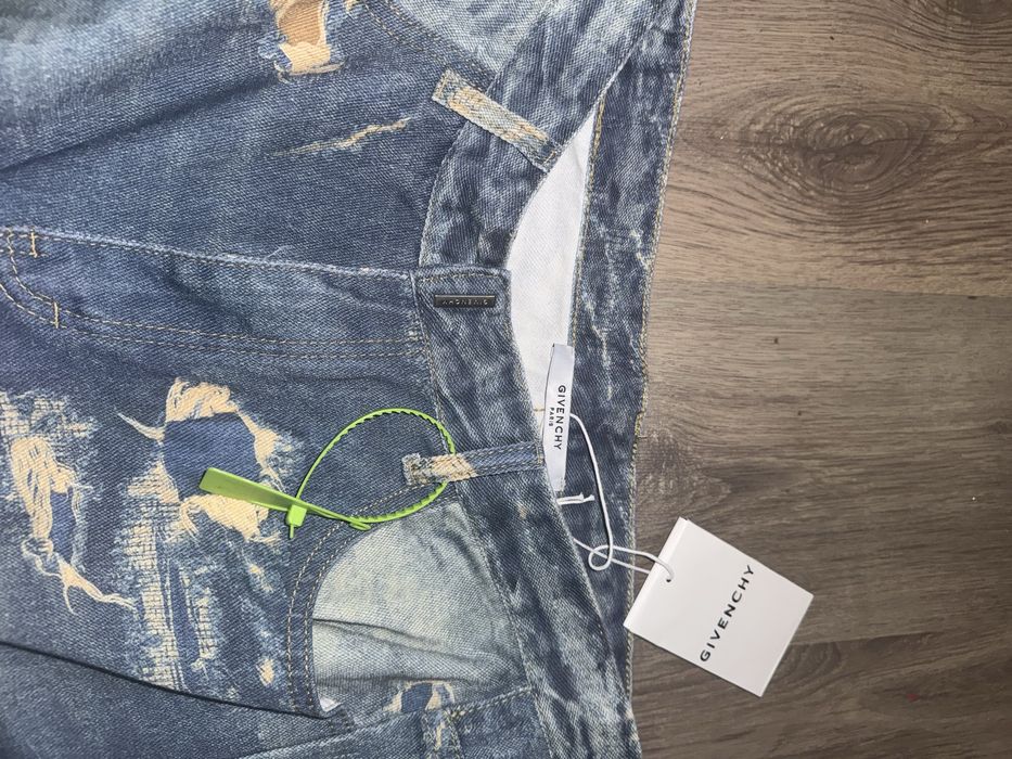 Дънки  Givenchy