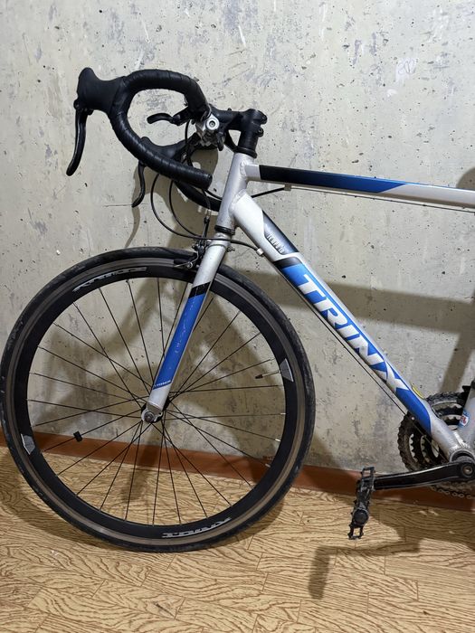 Trinx шоссейный.