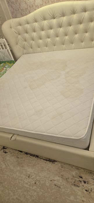 Отдам даром матрас