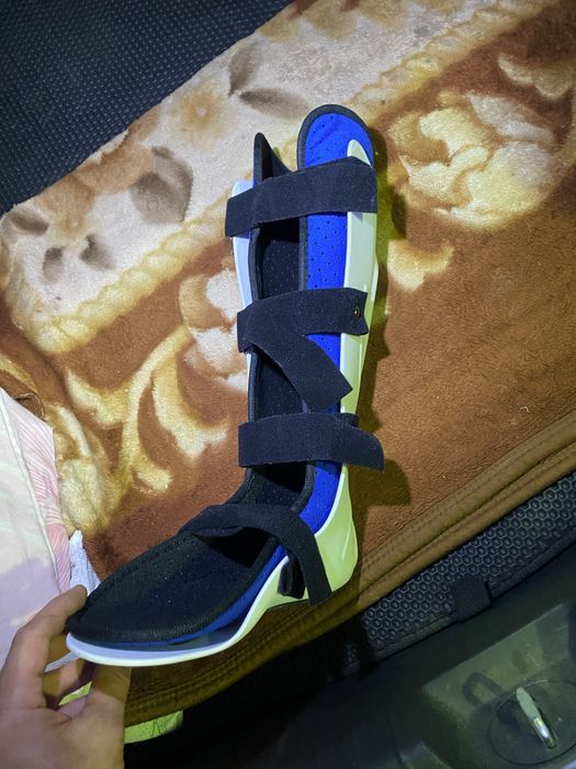 Бандаж фиксатор для голеностоп