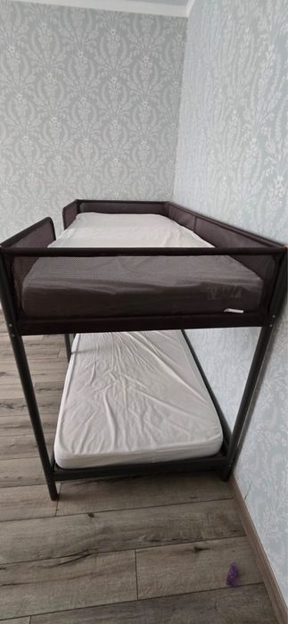 Продам 2-х ярусную кровать