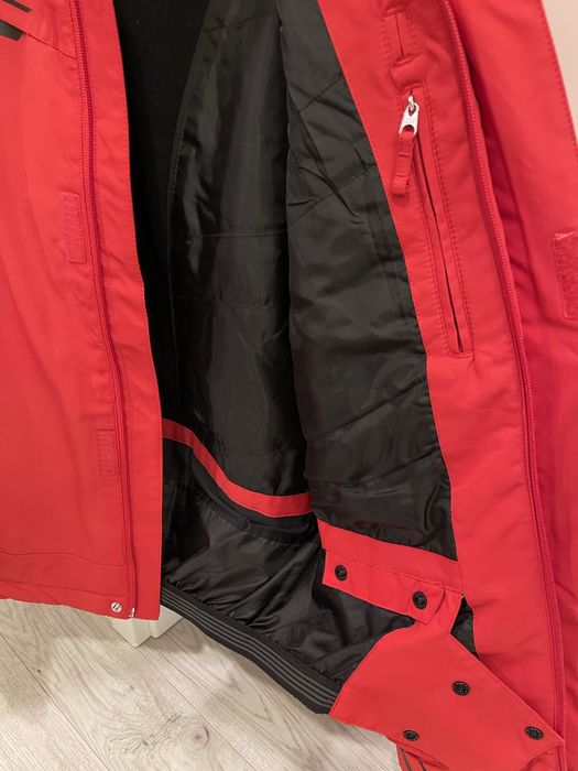 Echipament complet de schi - jacheta, pantaloni, casca, ochelari