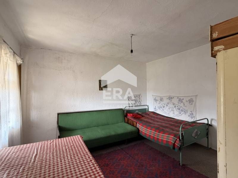 ЕКСКЛУЗИВНО! Двуетажна  къща в село Аврен , гр. Варна