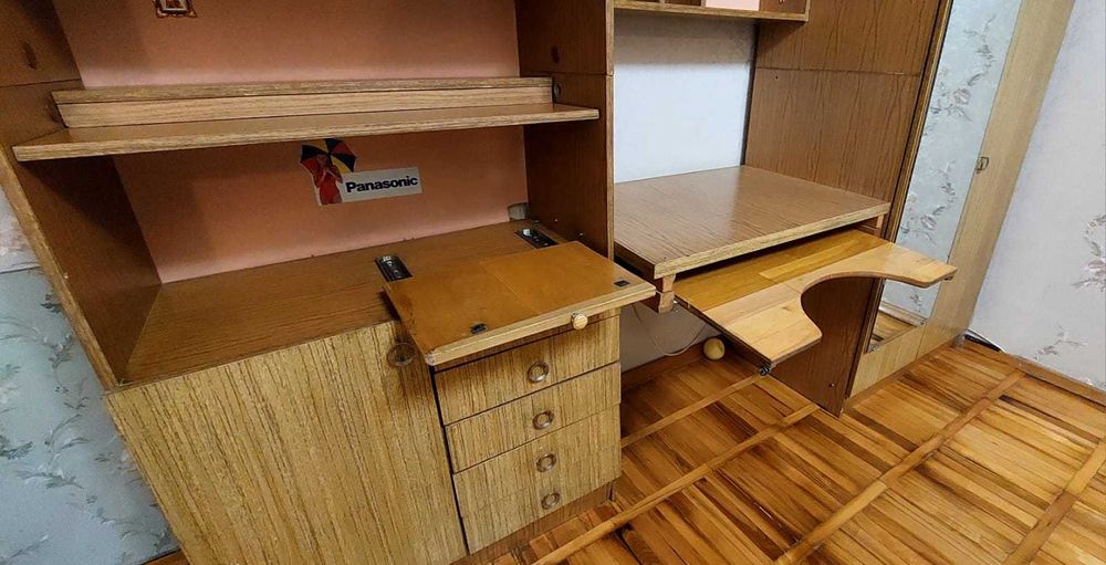 Стенка с компьютерным столом