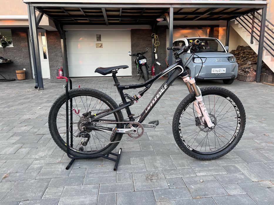 Bicicleta full suspension cannondale Twenty one R