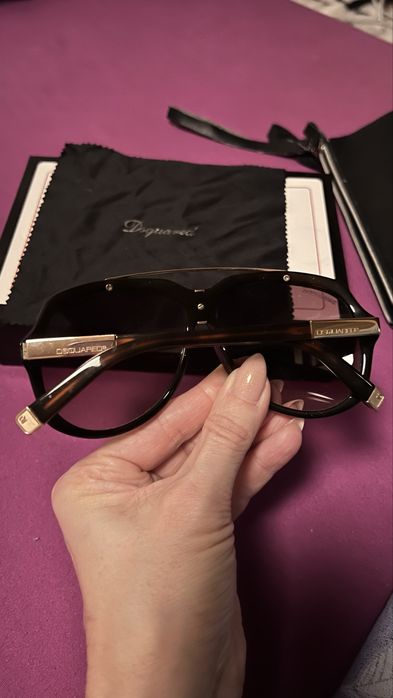 Слънчеви очила  Dsquared