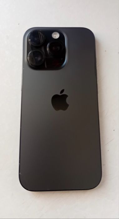 Продам iphone 16 PRO