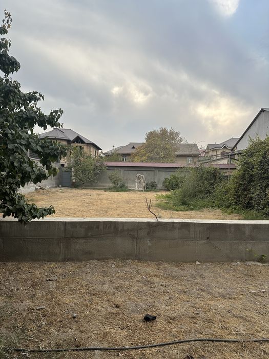 Продается свой участок земли.6 соток в Яшнабадском районе.