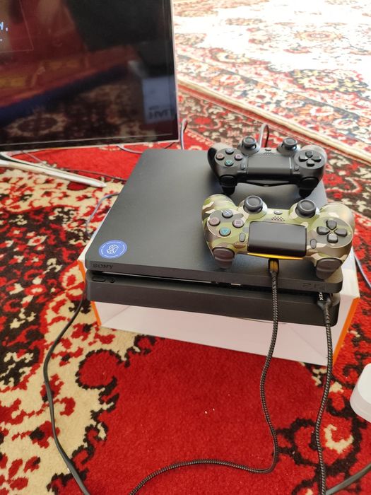 Playstation 4 slim | Плестейшн 4 слим