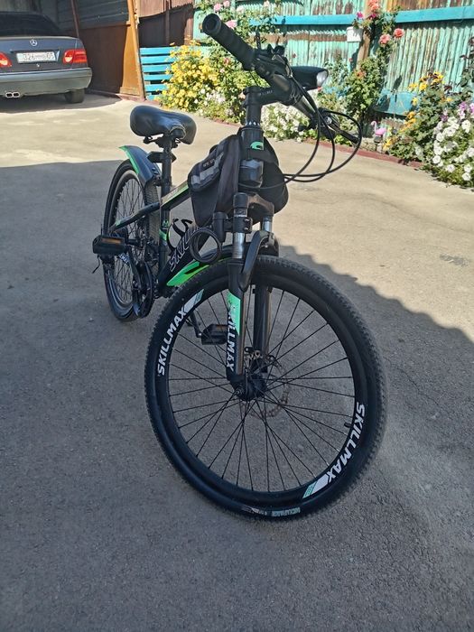 Продам велик в хорошом состаяние торг есть