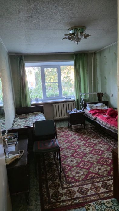 Продам 2х Наб. Славского 28(брежн.)!