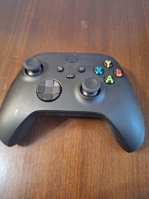 Xbox Wireless Controller Carbon Black (Model 1914)