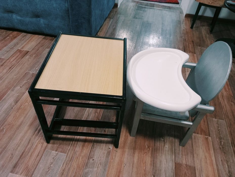 Детский столик для кормления