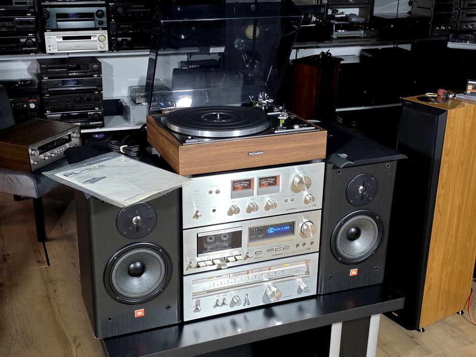Linie audio PIONEER, amplificator SA-506, deck CT-F600, radio TX-8500 II, pick-up PL-15R